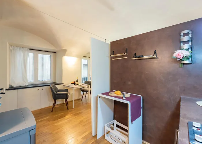 Genova Studio In San Lorenzo - Happy Rentals