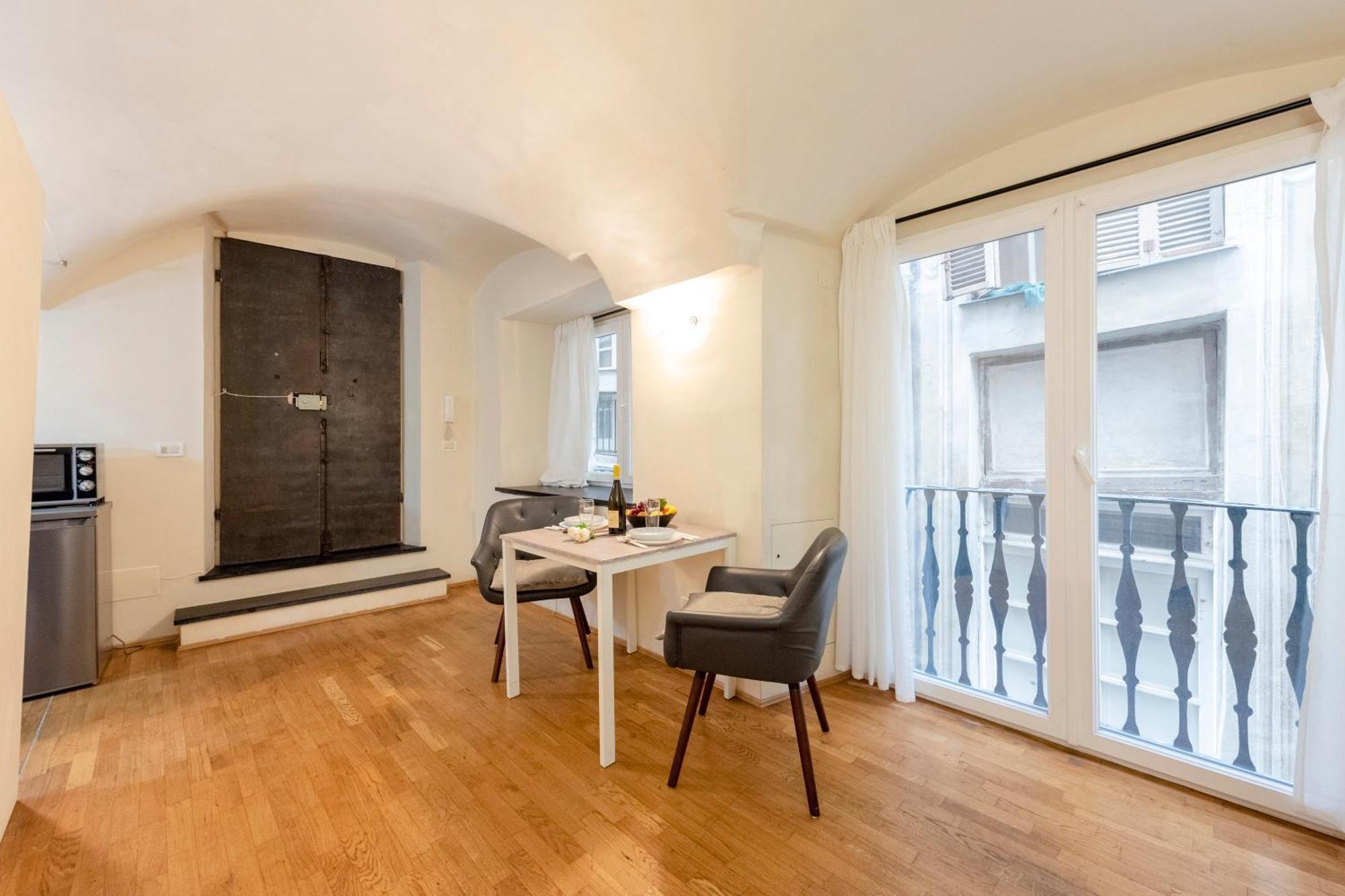 Apartment In San Lorenzo - Happy